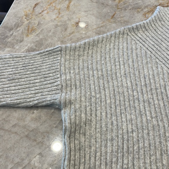 Lou & Grey Cotton blend tunic sweater.  Cozy! - Picture 4 of 7